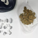 Homem é preso com porções de maconha em condomínio residencial no Jardim Limoeiro